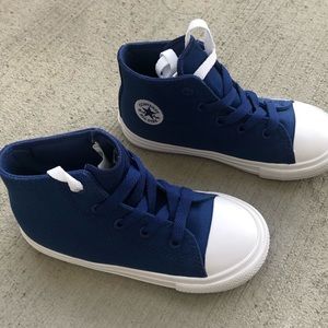 Kids Converse Chuck Taylor II Size US 10 - Blue